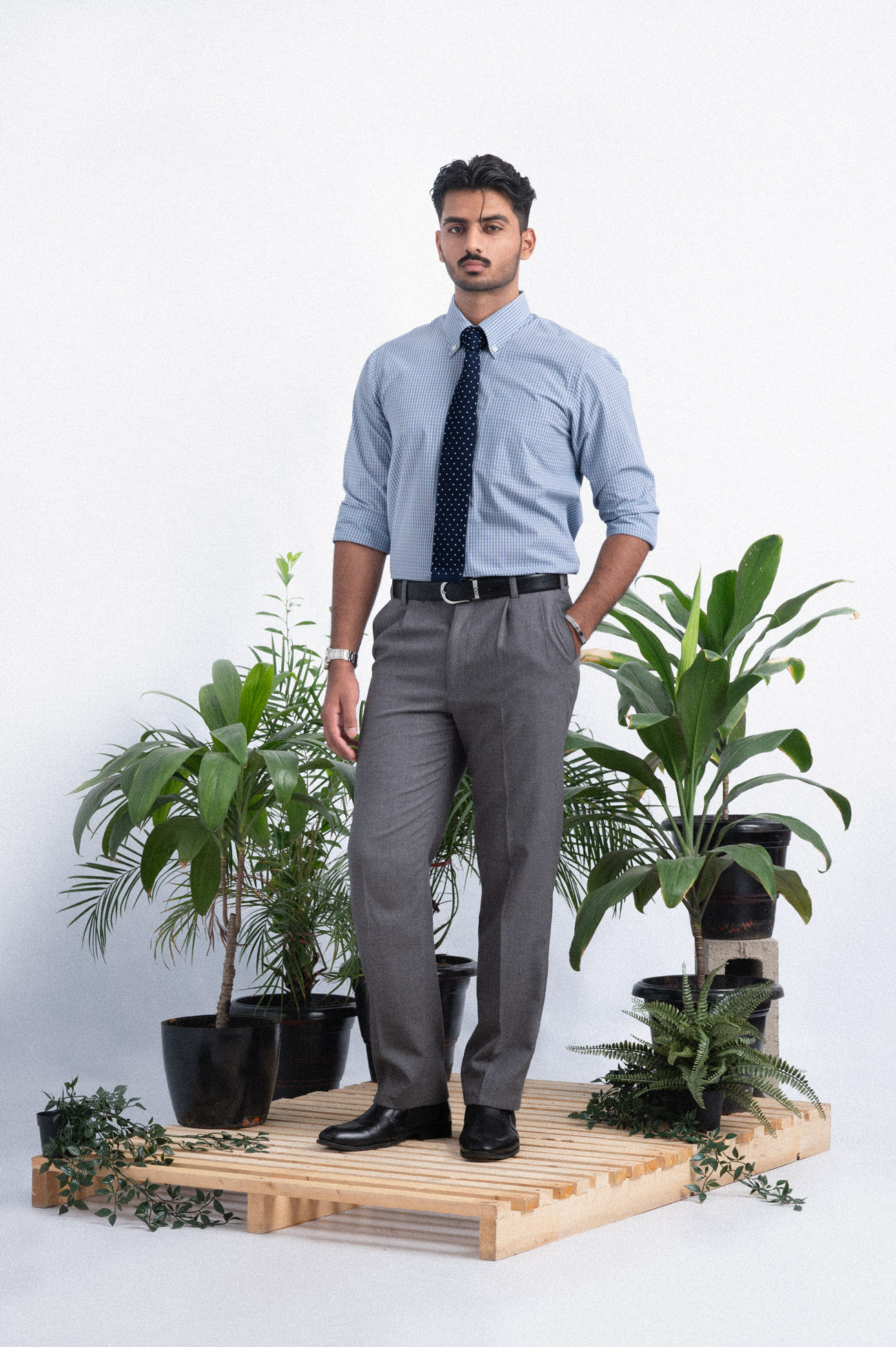 Front-Full_01